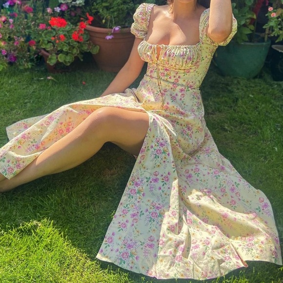 Tallulah Lemon Floral Puff Sleeve Midi Sundress - Picture 13 of 14